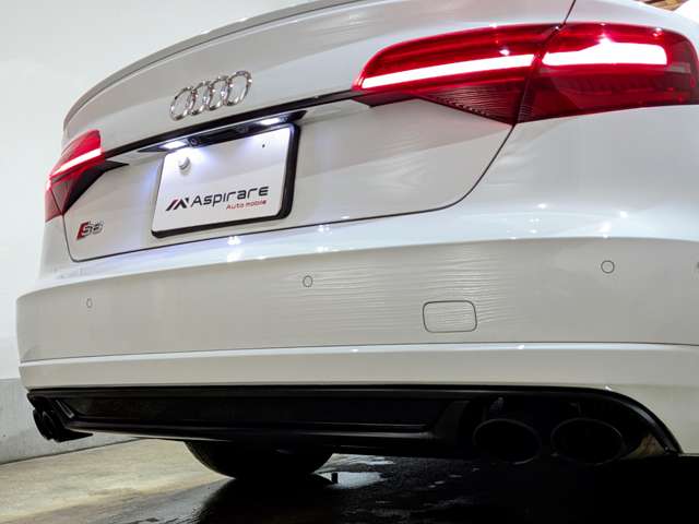 アウディ Ｓ８　プラス プラス ４ＷＤ H28年 () 99