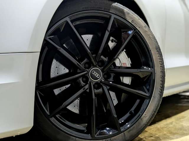 アウディ Ｓ８　プラス プラス ４ＷＤ H28年 () 99