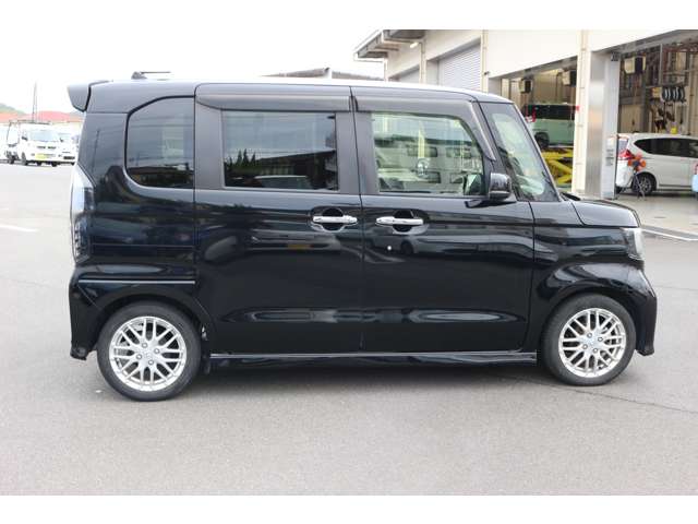 ホンダ Ｎ　ＢＯＸ ６６０ Ｌ ターボ R3年 (中国) 99