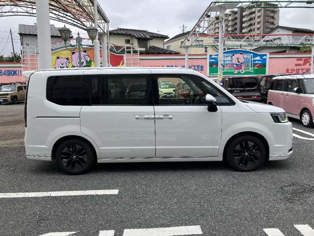 ホンダ ステップワゴン　ハイブリッド ２．０ Ｅ：ＨＥＶ スパーダ R7年 () 99