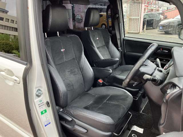 トヨタ ヴォクシー ２．０ ＺＳ ＧＲ スポーツ H29年 () 99