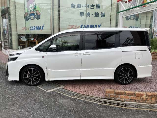 トヨタ ヴォクシー ２．０ ＺＳ ＧＲ スポーツ H29年 () 99