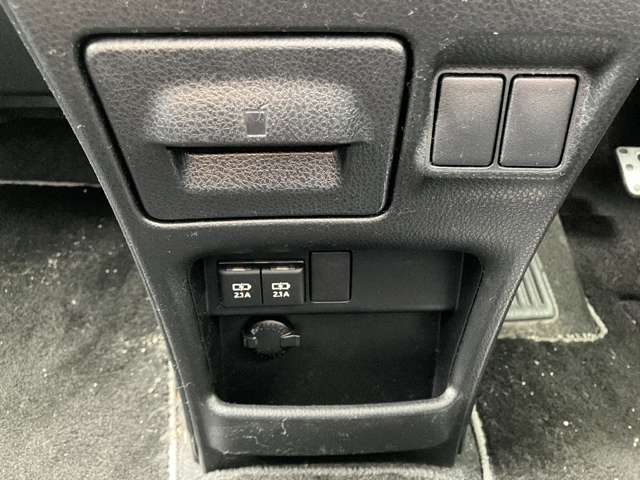 トヨタ ヴォクシー ２．０ ＺＳ ＧＲ スポーツ H29年 () 99