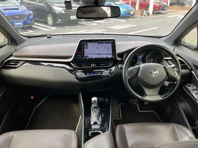 トヨタ Ｃ−ＨＲ ハイブリッド １．８ Ｇ ＬＥＤ エディション H30年 (関東) 99