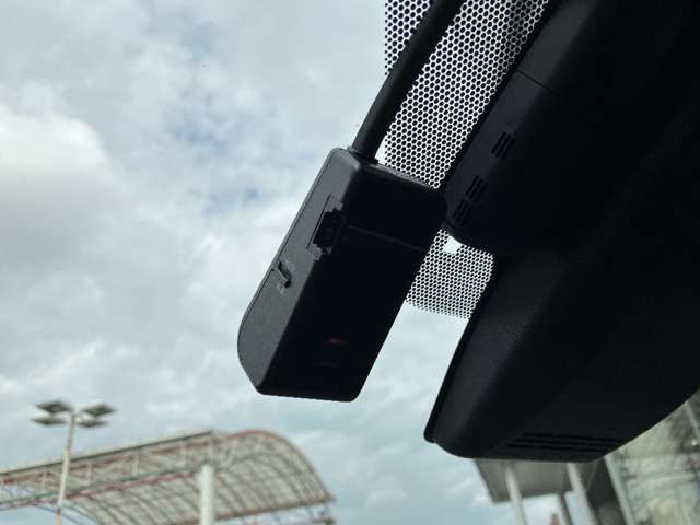 トヨタ Ｃ−ＨＲ ハイブリッド １．８ Ｇ ＬＥＤ エディション H30年 (関東) 99
