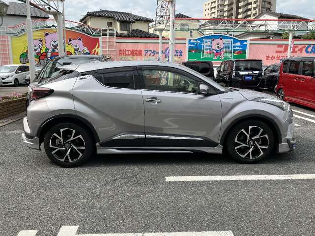 トヨタ Ｃ−ＨＲ ハイブリッド １．８ Ｇ ＬＥＤ エディション H30年 (関東) 99