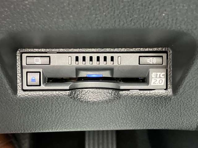 トヨタ プリウスＰＨＶ １．８ Ｓ ナビパッケージ R2年 (関東) 99