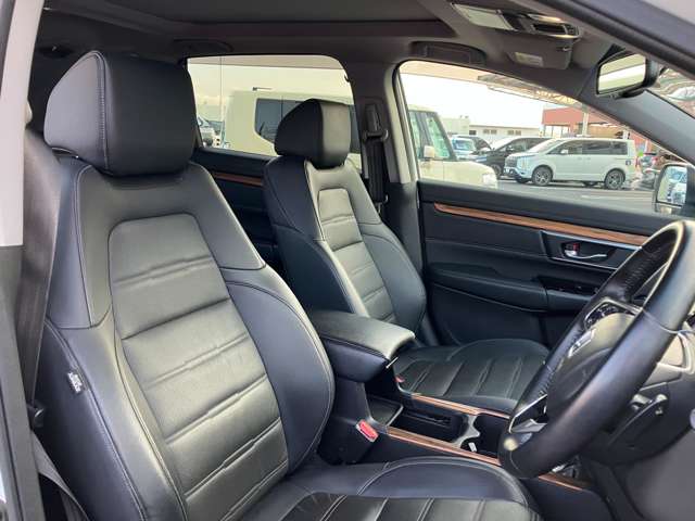 ホンダ ＣＲ－Ｖ ２．０ ハイブリッド ＥＸ マスターピース H30年 (関東) 99