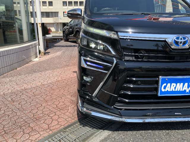 トヨタ ヴォクシー １．８ ハイブリッド ＺＳ 煌ＩＩ R2年 (関東) 99