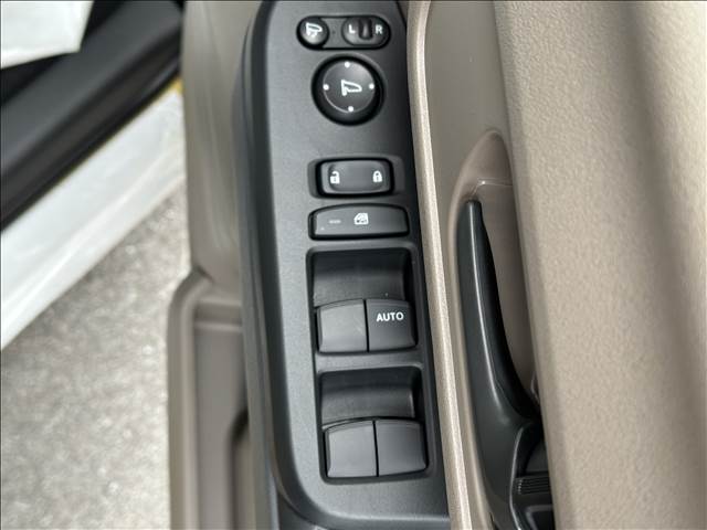 ホンダ Ｎ－ＢＯＸ Ｎ－ＢＯＸ ＪＯＹ ２トーン R7年 (九州・沖縄) 99