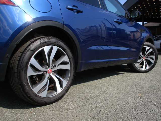 ジャガー Ｅペイス Ｒダイナミック ＳＥ ２．０Ｌ Ｐ２５０ ４ＷＤ R3年 (九州・沖縄) 99