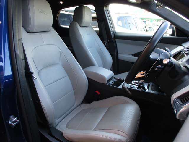 ジャガー Ｅペイス Ｒダイナミック ＳＥ ２．０Ｌ Ｐ２５０ ４ＷＤ R3年 (九州・沖縄) 99