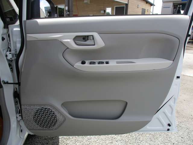 ダイハツ ムーヴ ６６０ Ｌ ＳＡＩＩＩ R5年 (九州・沖縄) 99