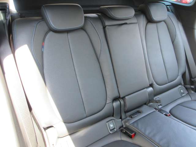 ＢＭＷ Ｘ１ Ｘドライブ １８Ｄ Ｍスポーツ ４ＷＤ R1年 (近畿) 99