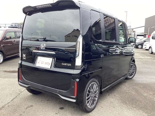ホンダ Ｎ　ＢＯＸ カスタム ６６０ ターボ R8年 (近畿) 99