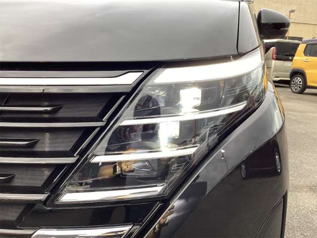 日産 セレナ １．４ Ｅ－ＰＯＷＥＲ ハイウェイスターＶ R5年 (近畿) 99
