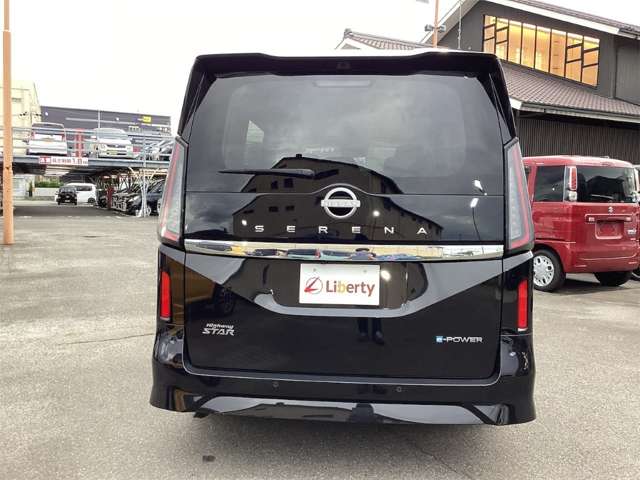 日産 セレナ １．４ Ｅ－ＰＯＷＥＲ ハイウェイスターＶ R5年 (近畿) 99