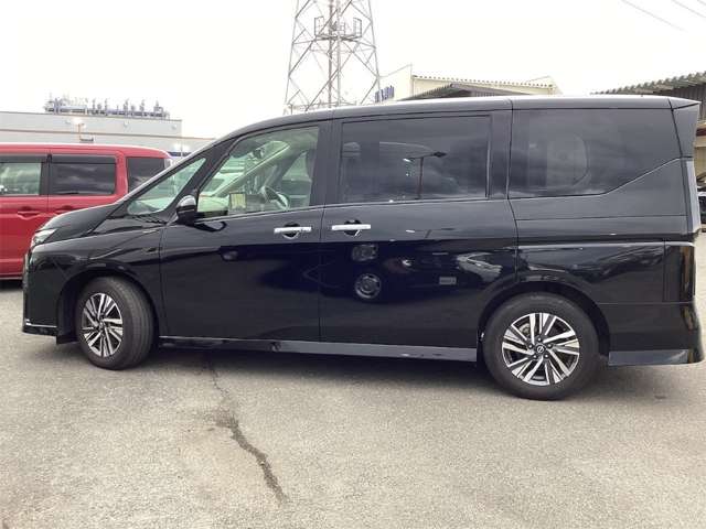 日産 セレナ １．４ Ｅ－ＰＯＷＥＲ ハイウェイスターＶ R5年 (近畿) 99
