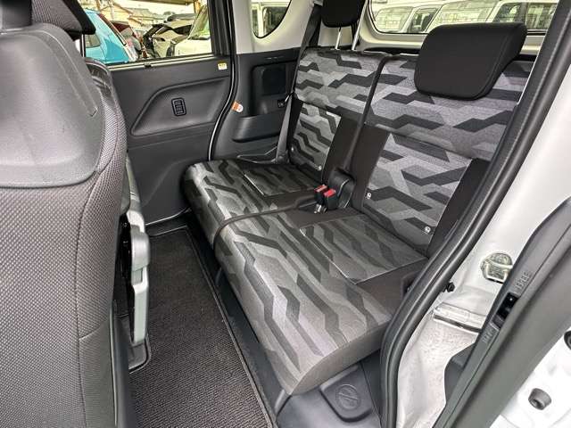ダイハツ タント ６６０ ファンクロス ４ＷＤ R7年 () 99