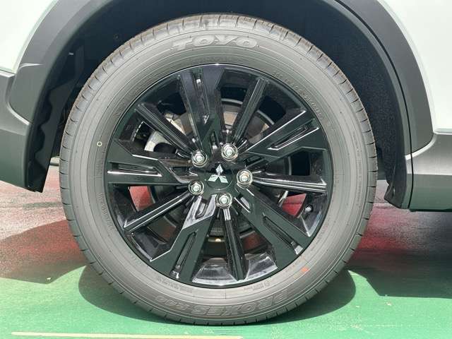 三菱 エクリプス　クロス １．５ ブラック エディション R7年 (東海) 99