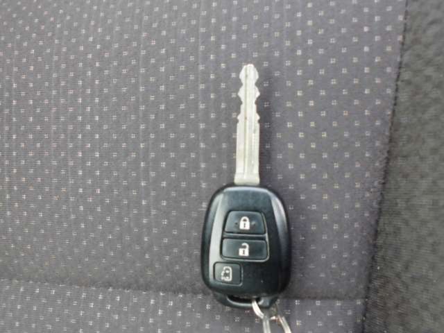 トヨタ スペイド １．５ Ｇ ４ＷＤ H26年 () 99