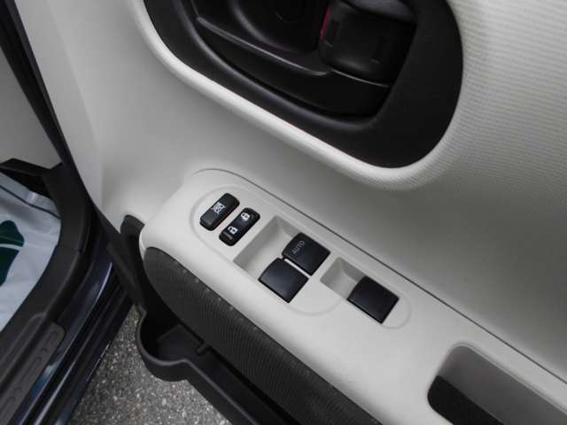 トヨタ スペイド １．５ Ｇ ４ＷＤ H26年 () 99