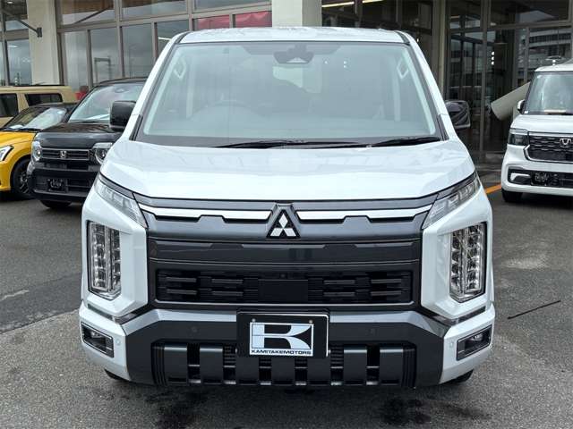 三菱 デリカ　Ｄ：５ ２．２ Ｐ ディーゼルターボ ４ＷＤ R8年 () 99