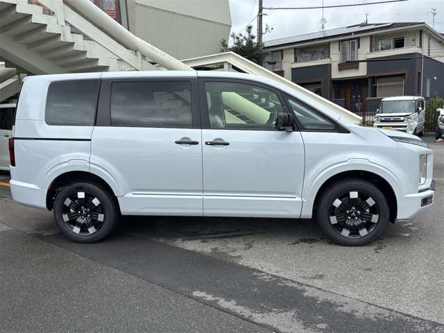 三菱 デリカ　Ｄ：５ ２．２ Ｐ ディーゼルターボ ４ＷＤ R8年 () 99