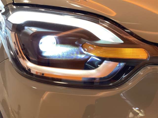 トヨタ シエンタ　ハイブリッド ハイブリッド １．５ Ｚ R8年 (近畿) 99