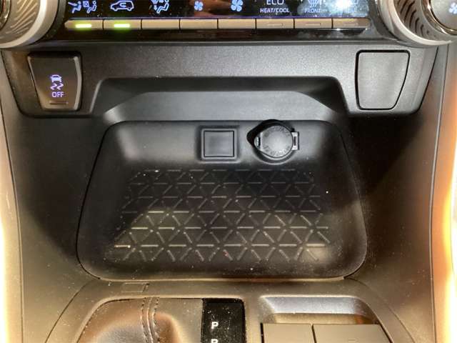 トヨタ ＲＡＶ４ ２．０ Ｘ R3年 (近畿) 99