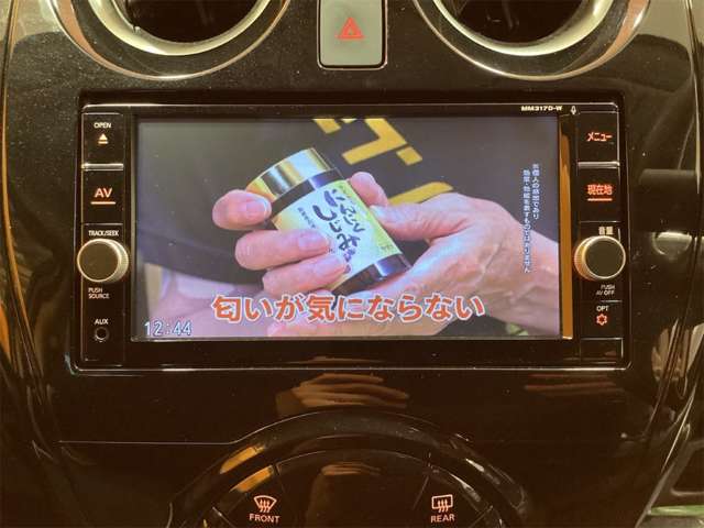 日産 ノート １．２ Ｅ－ＰＯＷＥＲ Ｘ H29年 (近畿) 99