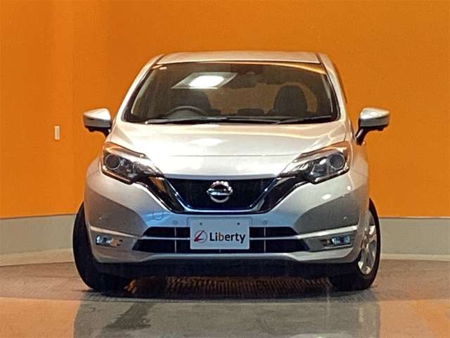 日産 ノート １．２ Ｅ－ＰＯＷＥＲ Ｘ H29年 (近畿) 99