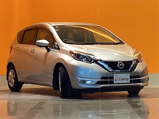 日産 ノート １．２ Ｅ－ＰＯＷＥＲ Ｘ H29年 (近畿) 99