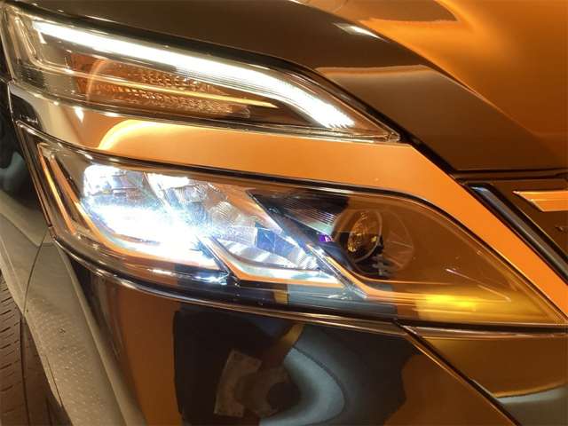 日産 セレナ １．２ Ｅ－ＰＯＷＥＲ ハイウェイスター Ｖ R4年 (近畿) 99