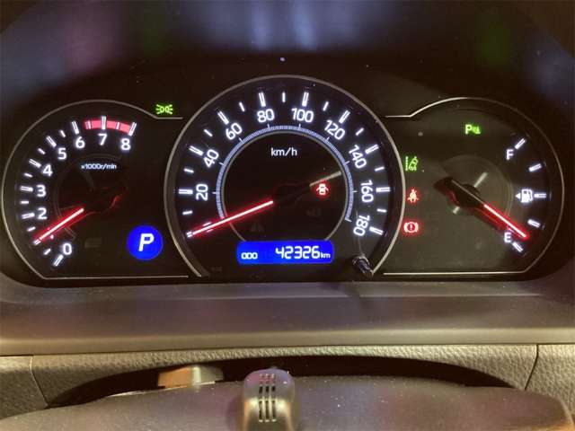 トヨタ ノア ２．０ ＳＩ ＷＸＢＩＩ R2年 (近畿) 99