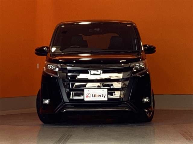 トヨタ ノア ２．０ ＳＩ ＷＸＢＩＩ R2年 (近畿) 99