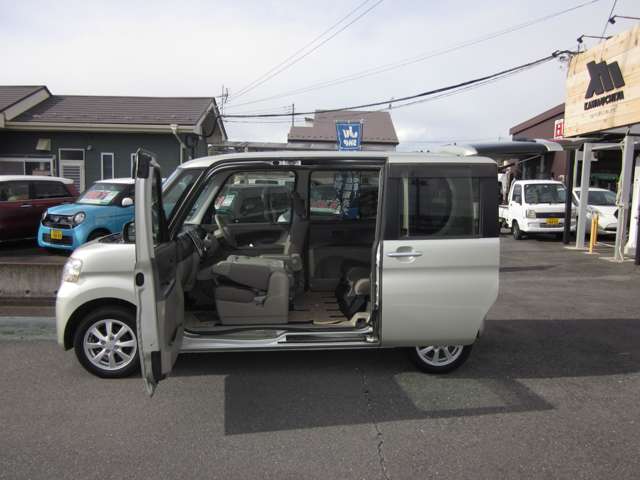 ダイハツ タント ６６０ Ｘ ４ＷＤ H25年 (関東) 99