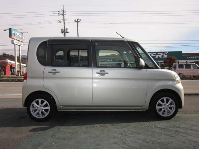 ダイハツ タント ６６０ Ｘ ４ＷＤ H25年 (関東) 99