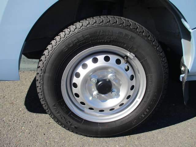 ダイハツ ハイゼットトラック ６６０ ジャンボ ＳＡＩＩＩＴ ３方開 ４ＷＤ R1年 (関東) 99