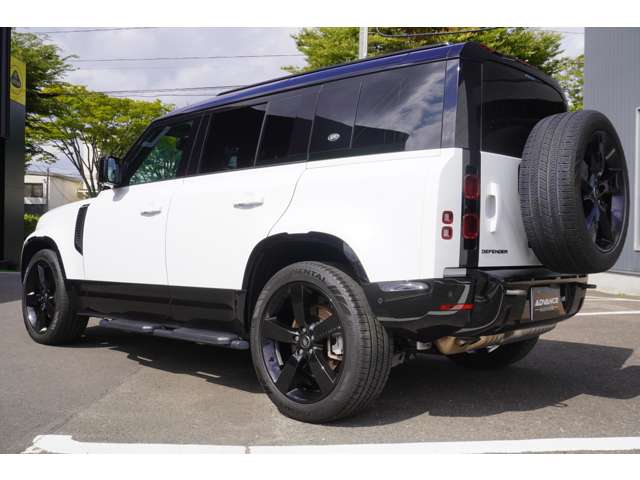 ランドローバー ディフェンダー １１０ Ｘダイナミック ＨＳＥ ３．０Ｌ Ｄ３００ ディーゼルターボ ４ＷＤ R5年 (東北) 99