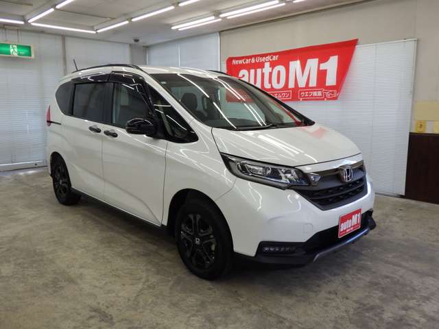 ホンダ フリード　ハイブリッド １．５ ハイブリッド クロスター ブラックスタイル ４ＷＤ R6年 () 99