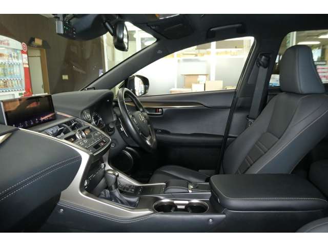 レクサス ＮＸ３００ ３００ ブロンズ エディション ４ＷＤ R2年 (東北) 99