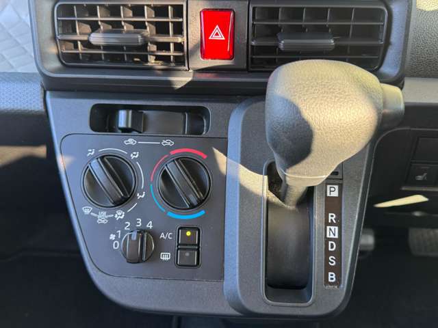 ダイハツ タント ６６０ Ｌ ４ＷＤ R4年 (東北) 99