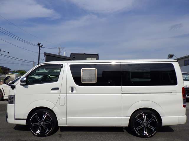 トヨタ ハイエースバン ２．０ スーパーＧＬ ダークプライムＩＩ ロングボディ R2年 (関東) 99