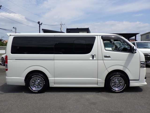トヨタ ハイエースバン ２．０ スーパーＧＬ ダークプライム ロングボディ H29年 (関東) 99