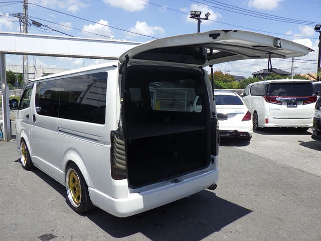 トヨタ ハイエースバン ２．８ スーパーＧＬ ダークプライムＩＩ ロングボディ ディーゼルターボ R2年 (関東) 99