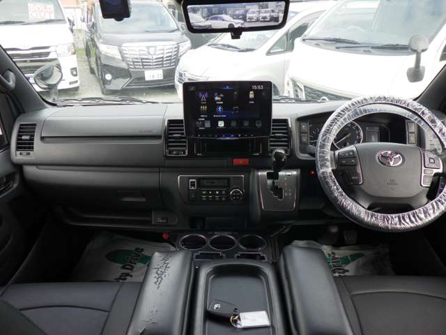 トヨタ ハイエースバン ２．８ スーパーＧＬ ダークプライムＩＩ ロングボディ ディーゼルターボ ４ＷＤ R5年 (関東) 99