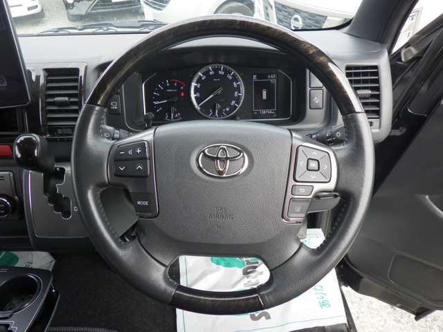 トヨタ ハイエースバン ２．８ スーパーＧＬ ダークプライムＩＩ ロングボディ ディーゼルターボ ４ＷＤ R5年 (関東) 99