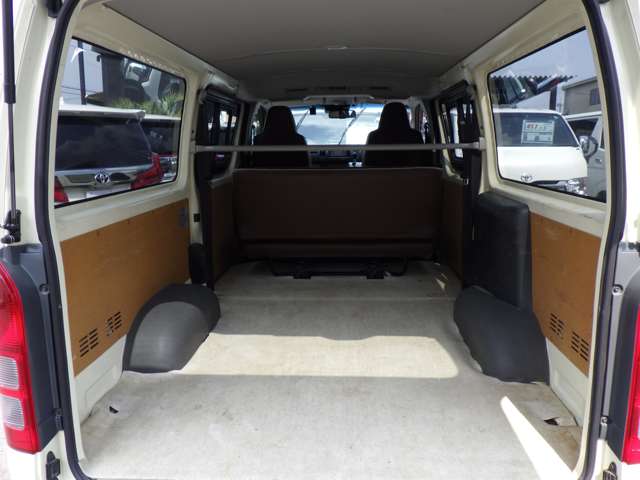 トヨタ ハイエースバン ２．８ ＤＸ ロング ディーゼルターボ ４ＷＤ R3年 (関東) 99