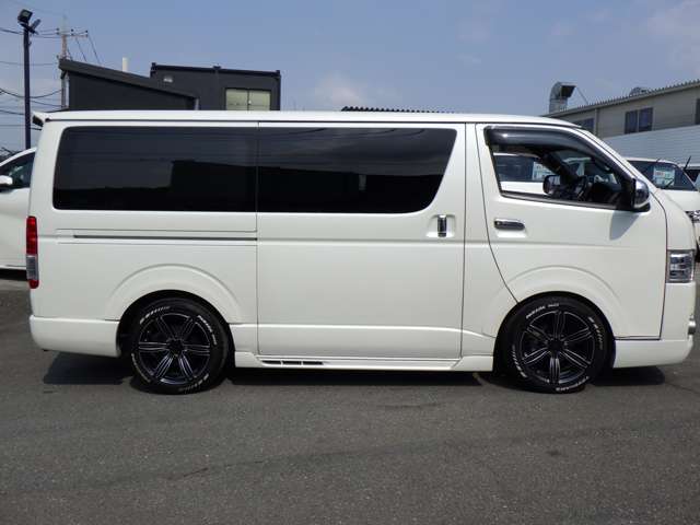 トヨタ ハイエースバン ２．０ スーパーＧＬ ５０ＴＨ アニバーサリー リミテッド ロングボディ R1年 (関東) 99